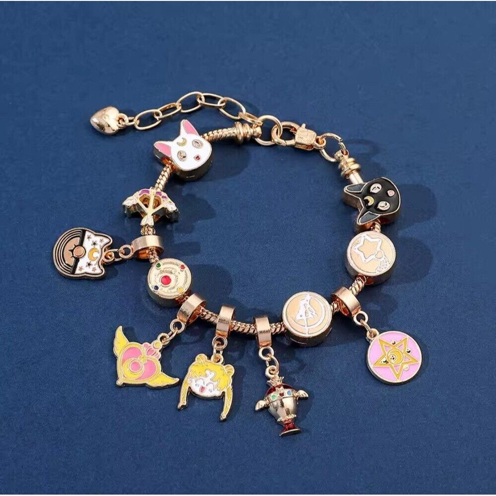 Sailor Moon Hot Sexy Charms Bracelet Cat Anime Magic Power Jewelry - Picture 2 of 3